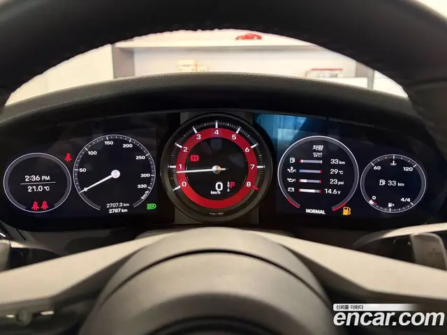 Porsche 911 2024 3.0 автомат (гидро), миниатюра 8 Porsche 911 2024 3.0 автомат (гидро), миниатюра 8