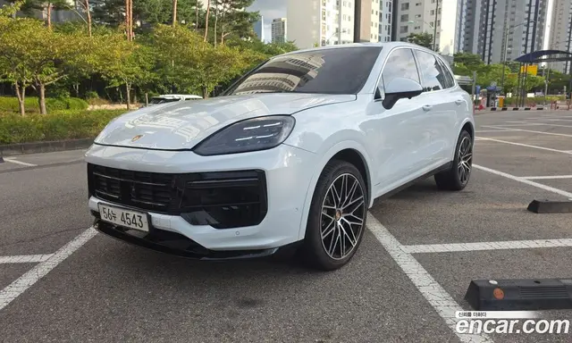 Porsche Cayenne, 2011, 79 700 км