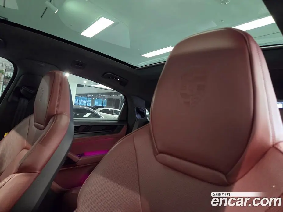 Porsche Cayenne 2025 4.0 автомат (гидро), фото 13 Porsche Cayenne 2025 4.0 автомат (гидро), фото 13