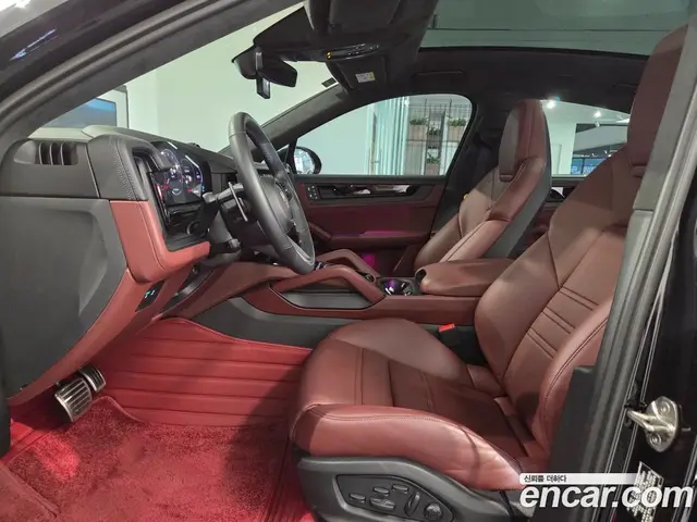 Porsche Cayenne 2025 4.0 автомат (гидро), миниатюра 7 Porsche Cayenne 2025 4.0 автомат (гидро), миниатюра 7