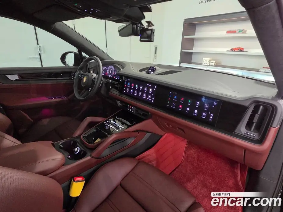Porsche Cayenne 2025 4.0 автомат (гидро), фото 9 Porsche Cayenne 2025 4.0 автомат (гидро), фото 9