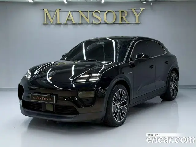 Porsche Macan, 2025, 1 270 км