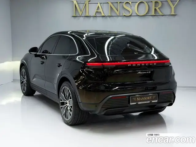 Porsche Macan 2025 0.2 автомат (гидро), миниатюра 2 Porsche Macan 2025 0.2 автомат (гидро), миниатюра 2