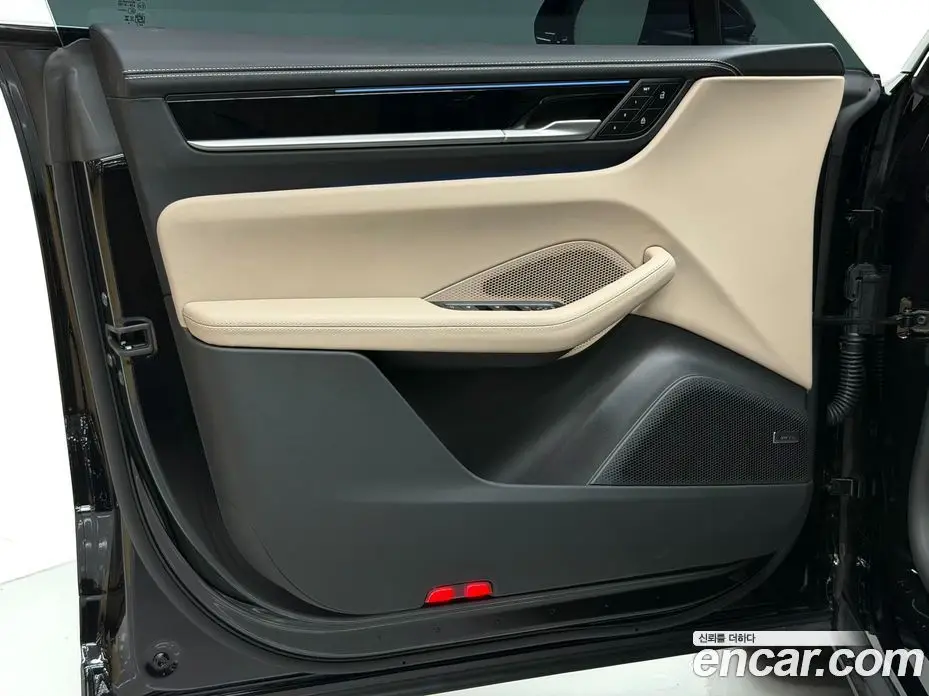 Porsche Macan 2025 0.2 автомат (гидро), фото 11 Porsche Macan 2025 0.2 автомат (гидро), фото 11