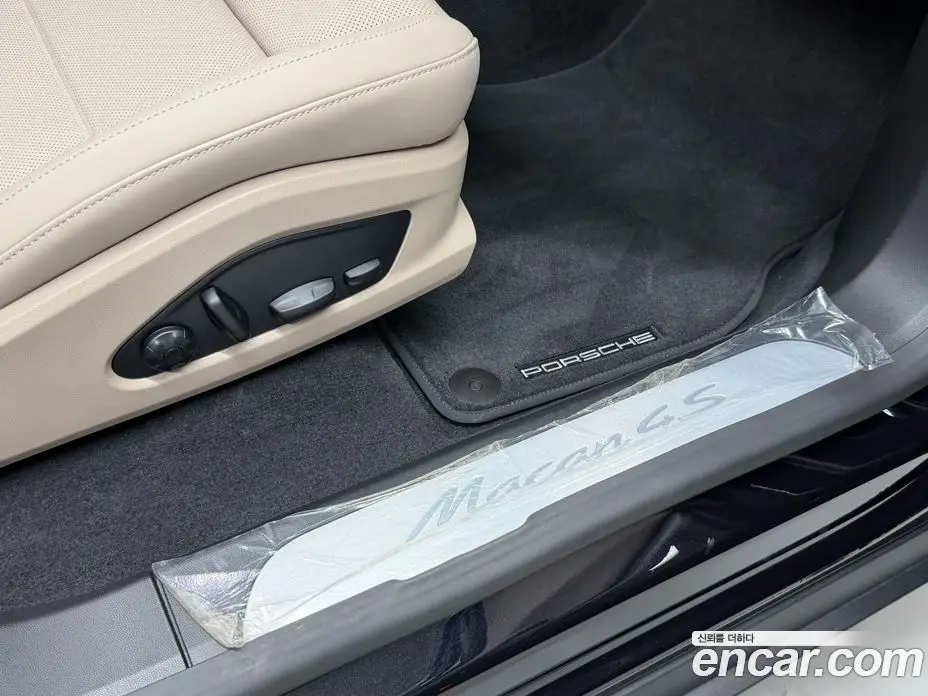 Porsche Macan 2025 0.2 автомат (гидро), фото 18 Porsche Macan 2025 0.2 автомат (гидро), фото 18