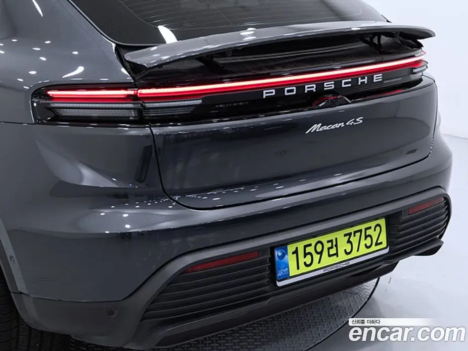 Porsche Macan 2025 0.2 автомат (гидро), фото 12 Porsche Macan 2025 0.2 автомат (гидро), фото 12