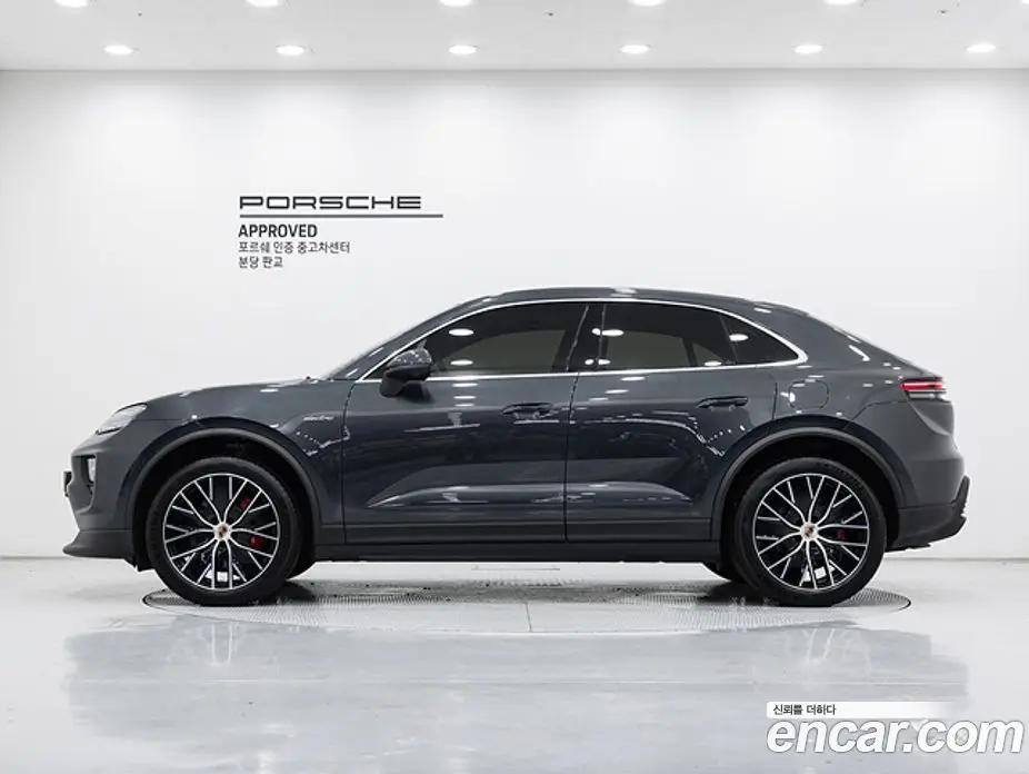 Porsche Macan 2025 0.2 автомат (гидро), фото 6 Porsche Macan 2025 0.2 автомат (гидро), фото 6