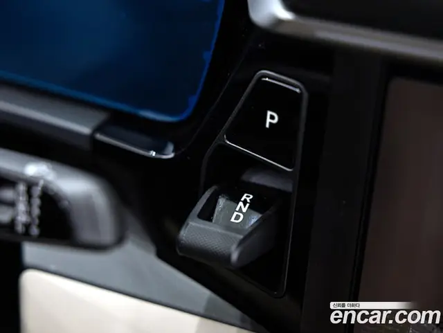 Porsche Macan 2025 0.2 автомат (гидро), миниатюра 9 Porsche Macan 2025 0.2 автомат (гидро), миниатюра 9