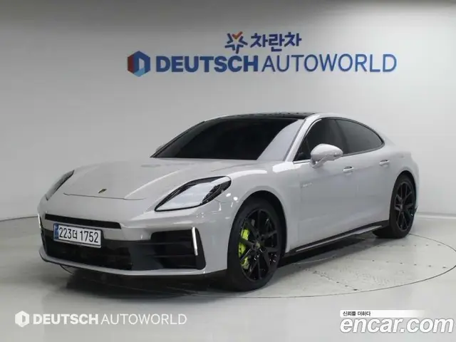 Porsche Panamera, 2025, 6 564 км