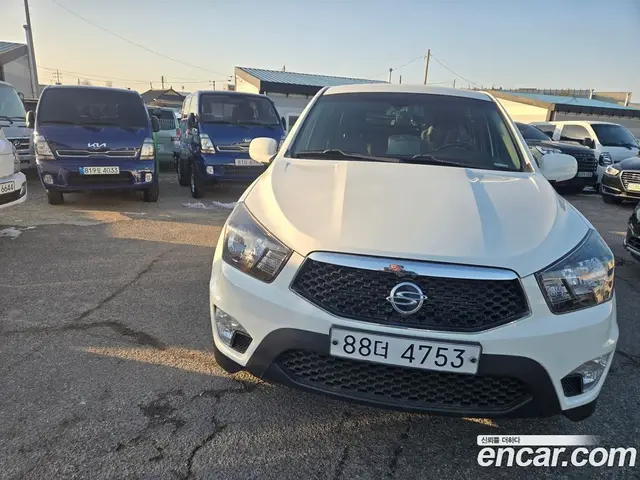 SsangYong Korando 2015 2.0 автомат (гидро), миниатюра 3