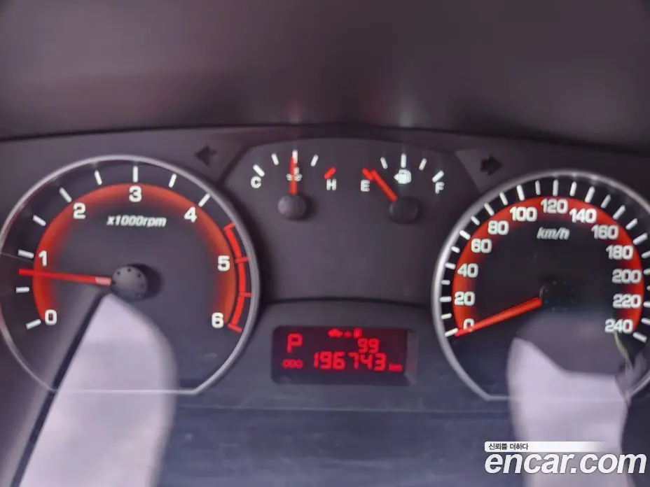SsangYong Korando 2017 2.2 автомат (гидро), фото 10
