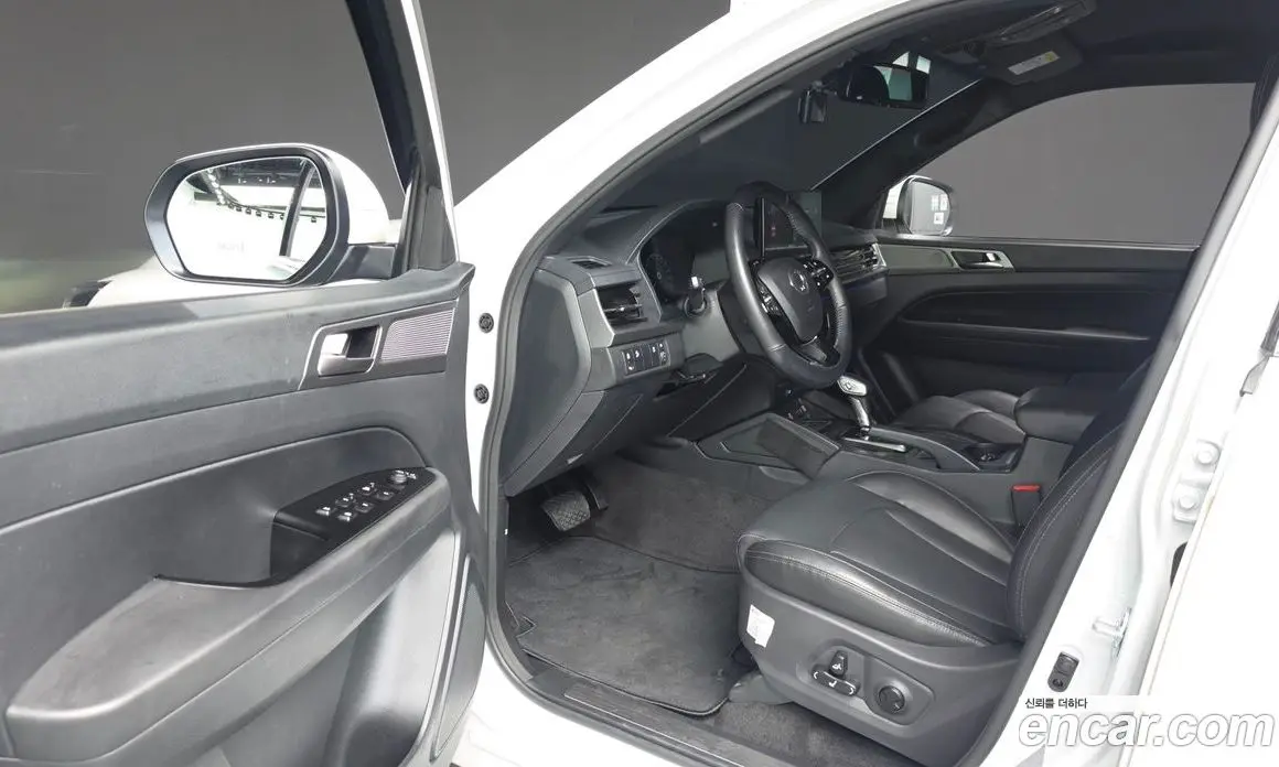 SsangYong Rexton 2023 2.2 автомат (гидро), фото 10 SsangYong Rexton 2023 2.2 автомат (гидро), фото 10