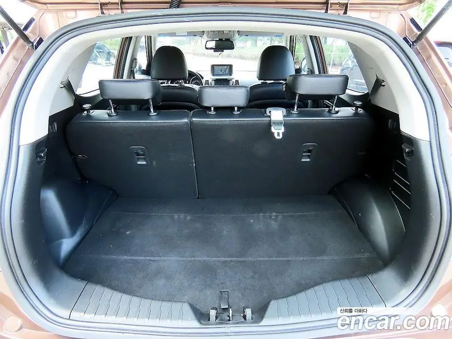 SsangYong TIBOLI 2015 1.6 автомат (гидро), фото 18