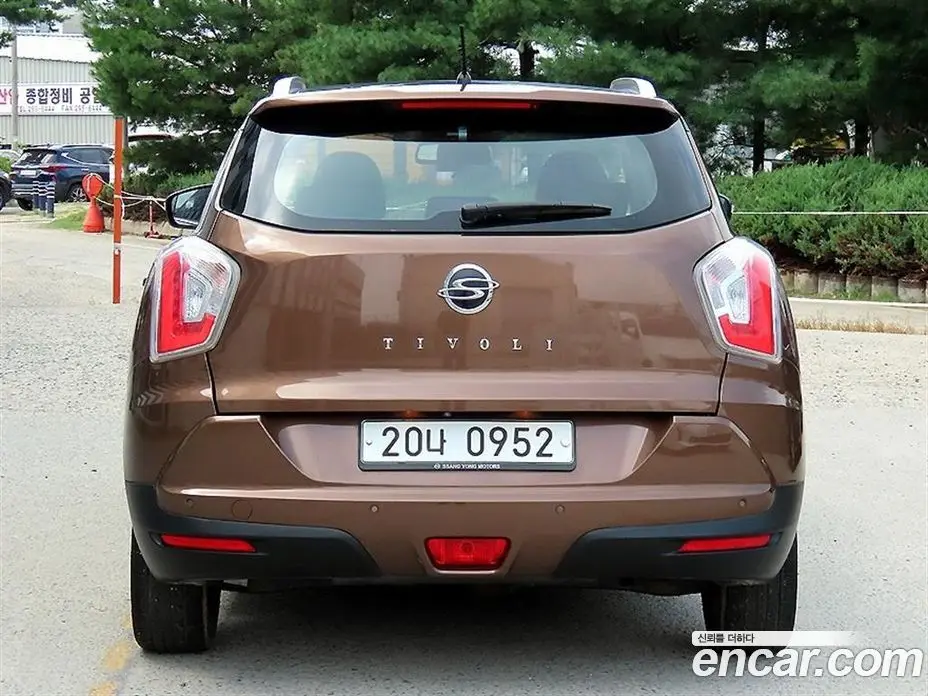 SsangYong TIBOLI 2015 1.6 автомат (гидро), фото 4
