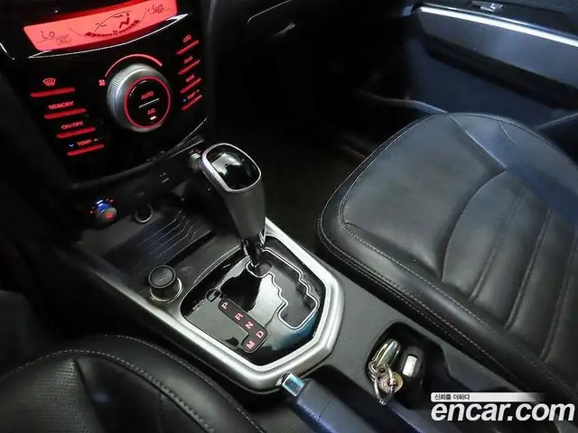 SsangYong TIBOLI 2015 1.6 автомат (гидро), миниатюра 12