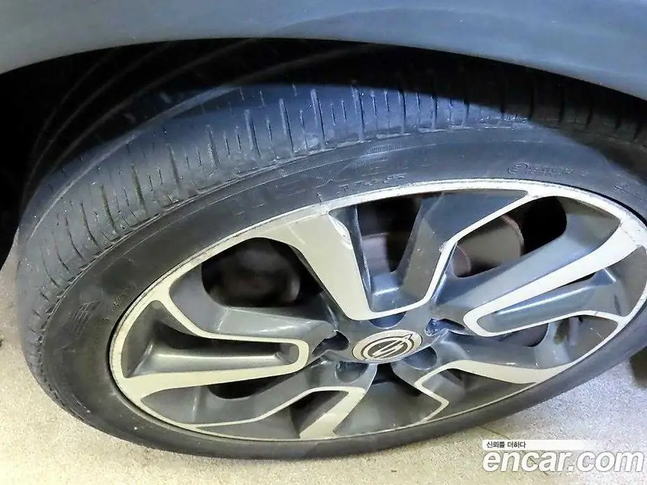 SsangYong TIBOLI 2015 1.6 автомат (гидро), фото 20 SsangYong TIBOLI 2015 1.6 автомат (гидро), фото 20