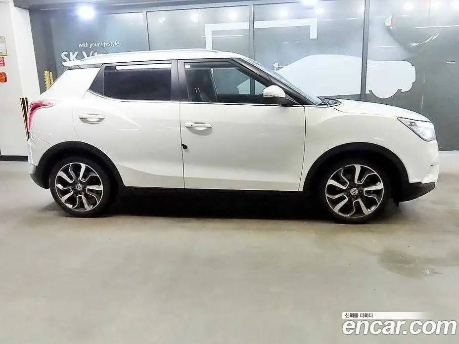 SsangYong TIBOLI 2015 1.6 автомат (гидро), фото 3 SsangYong TIBOLI 2015 1.6 автомат (гидро), фото 3