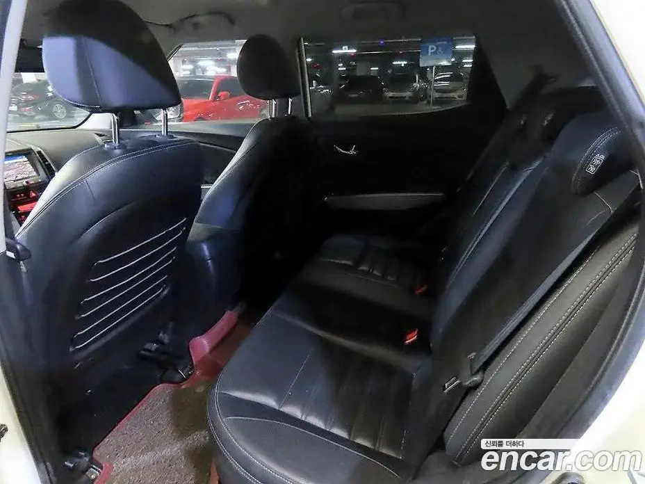 SsangYong TIBOLI 2015 1.6 автомат (гидро), фото 7 SsangYong TIBOLI 2015 1.6 автомат (гидро), фото 7