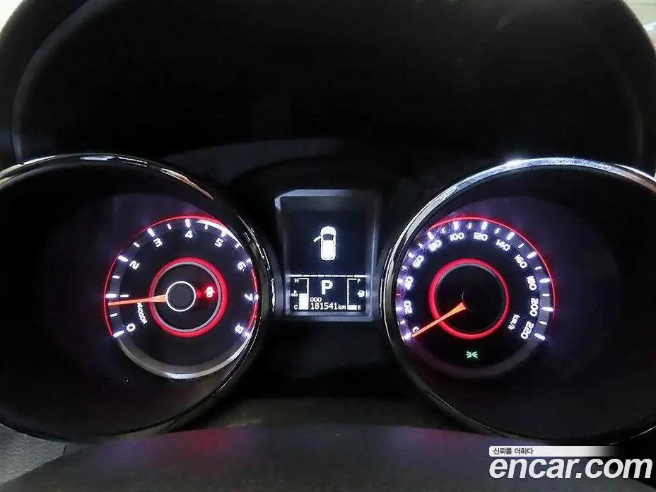 SsangYong TIBOLI 2015 1.6 автомат (гидро), фото 9 SsangYong TIBOLI 2015 1.6 автомат (гидро), фото 9