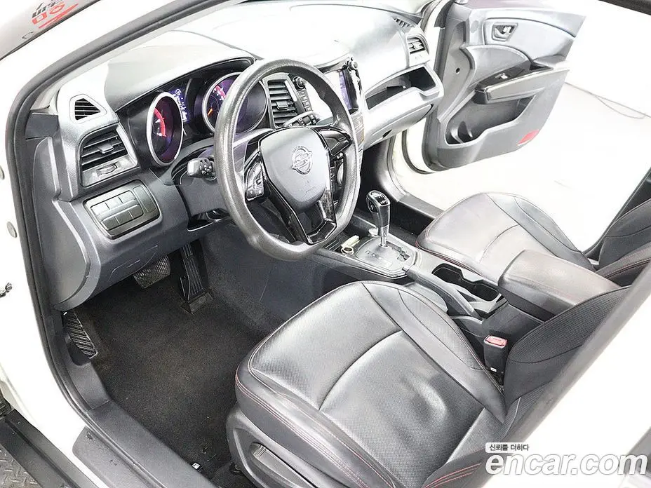 SsangYong TIBOLI 2016 1.6 автомат (гидро), фото 17