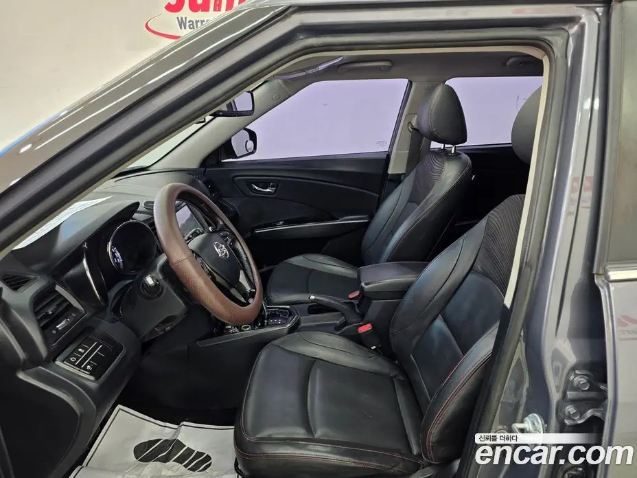 SsangYong TIBOLI 2017 1.6 автомат (гидро), фото 16