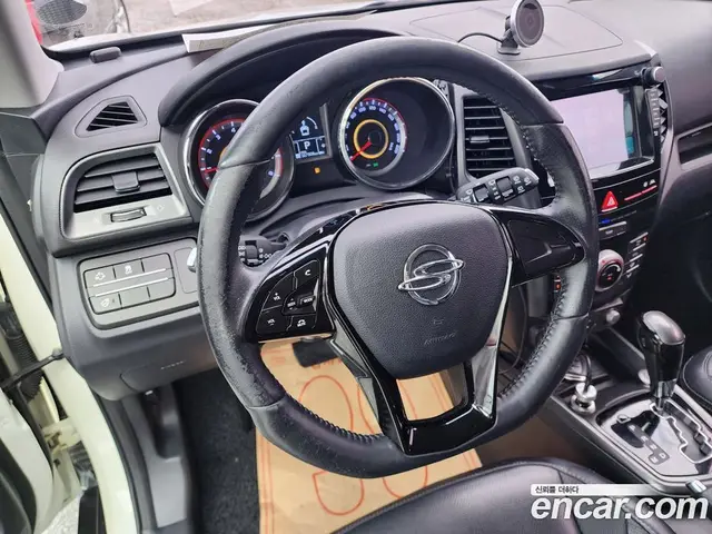 SsangYong TIBOLI 2017 1.6 автомат (гидро), миниатюра 4 SsangYong TIBOLI 2017 1.6 автомат (гидро), миниатюра 4