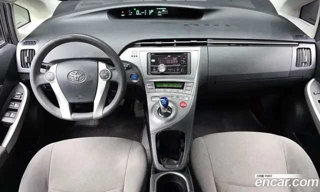 Toyota Prius 2012 1.8 автомат (гидро), миниатюра 7 Toyota Prius 2012 1.8 автомат (гидро), миниатюра 7