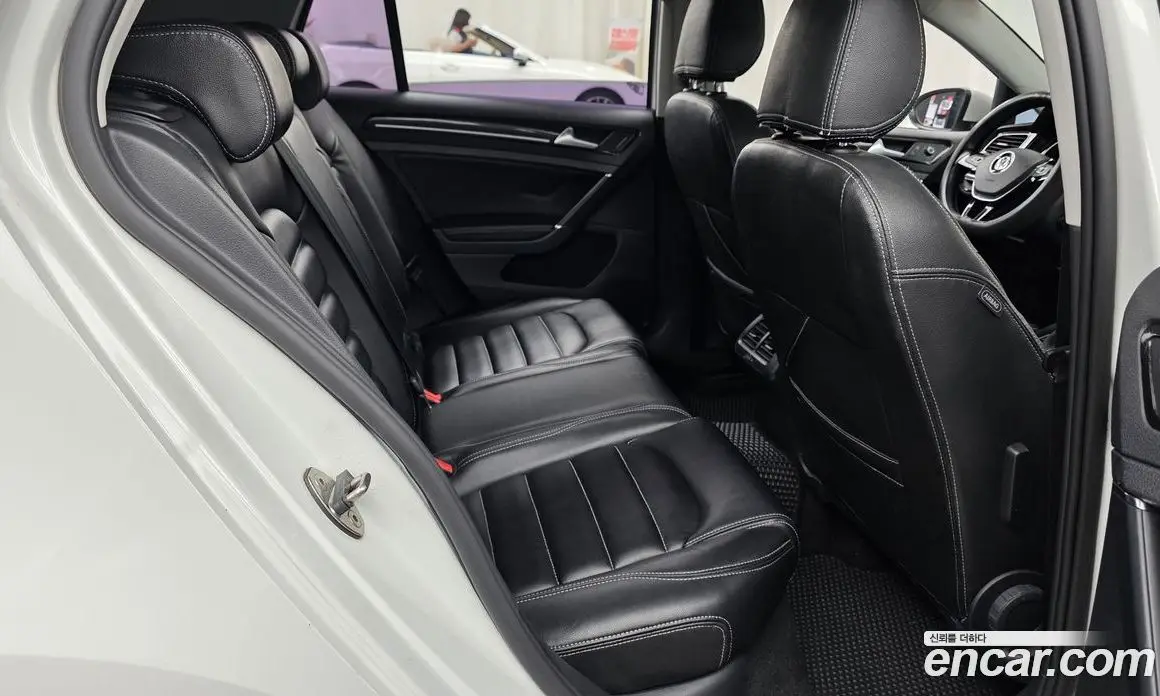 Volkswagen Golf 2015 2.0 автомат (гидро), фото 11