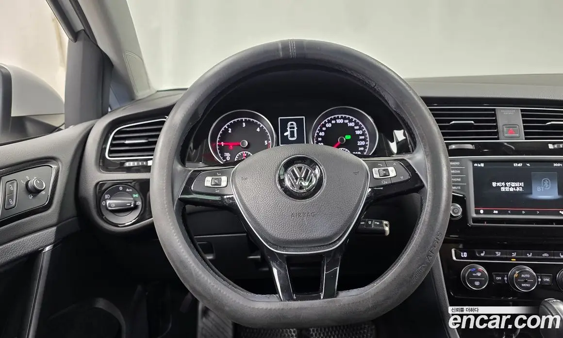 Volkswagen Golf 2015 2.0 автомат (гидро), фото 12
