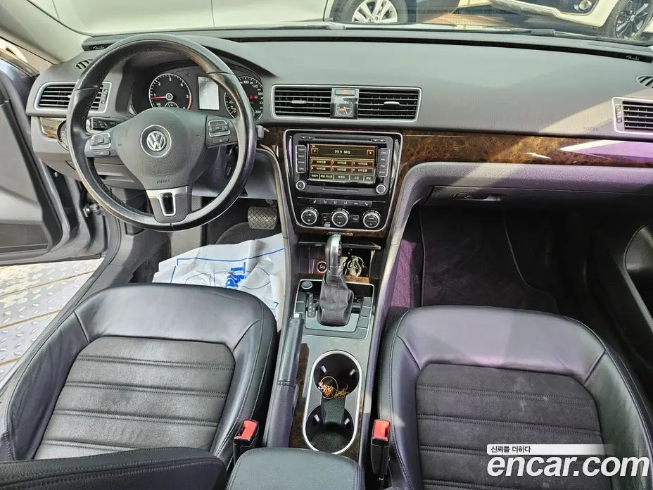 Volkswagen Passat 2015 2.0 автомат (гидро), фото 10 Volkswagen Passat 2015 2.0 автомат (гидро), фото 10