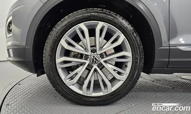 Volkswagen T-Roc 2022 2.0 автомат (гидро), миниатюра 5 Volkswagen T-Roc 2022 2.0 автомат (гидро), миниатюра 5