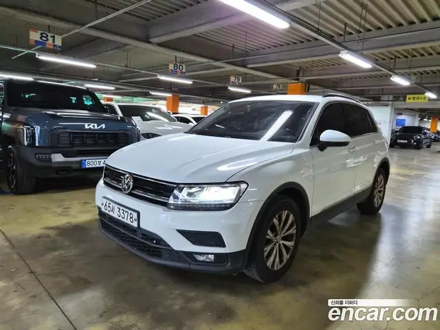 Volkswagen Tiguan 2018 2.0 автомат (гидро), миниатюра 2