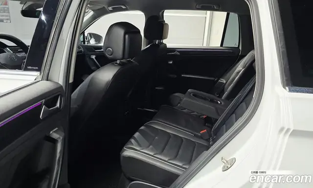 Volkswagen Tiguan 2021 2.0 автомат (гидро), миниатюра 11