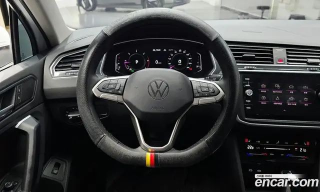 Volkswagen Tiguan 2021 2.0 автомат (гидро), миниатюра 12