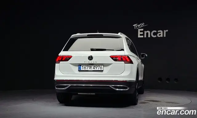 Volkswagen Tiguan 2021 2.0 автомат (гидро), миниатюра 4