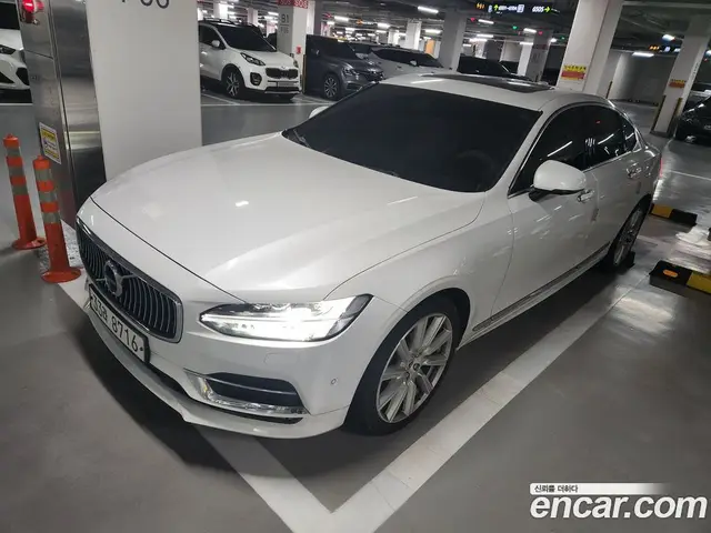 Volvo S90, 2018, 169 000 км