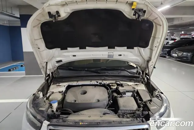 Volvo XC40 2020 2.0 автомат (гидро), миниатюра 6