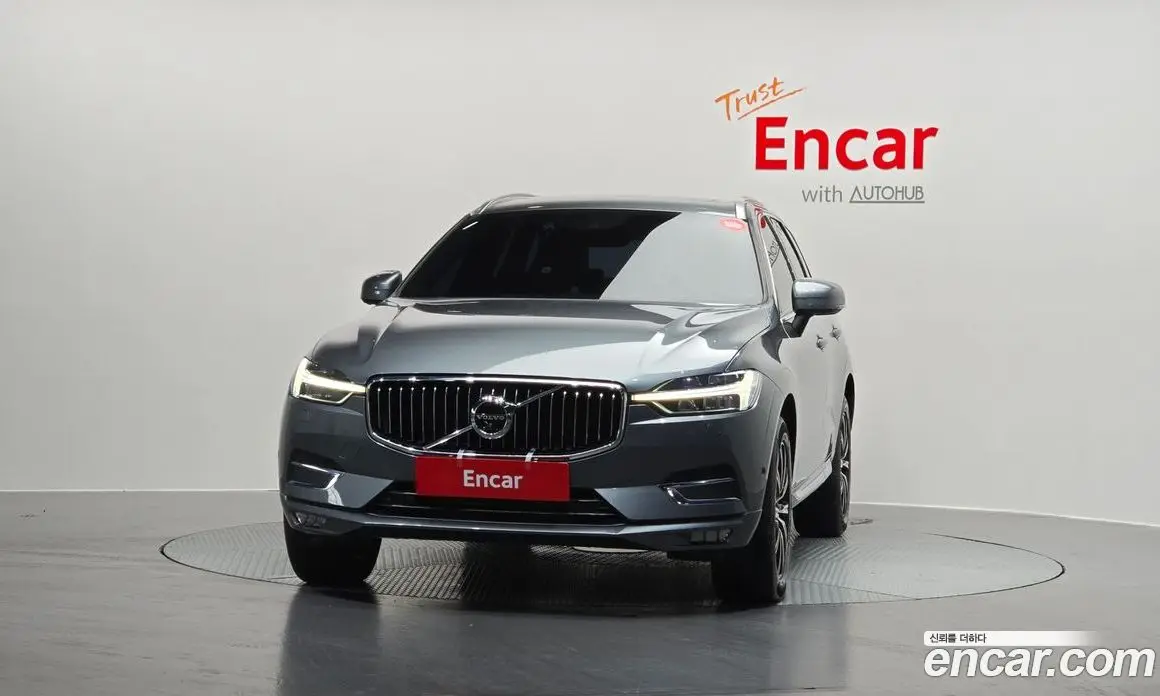 Volvo XC60 2020 2.0 автомат (гидро), фото 3 Volvo XC60 2020 2.0 автомат (гидро), фото 3