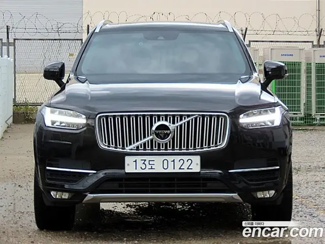 Volvo XC90 2016 2.0 автомат (гидро), миниатюра 2