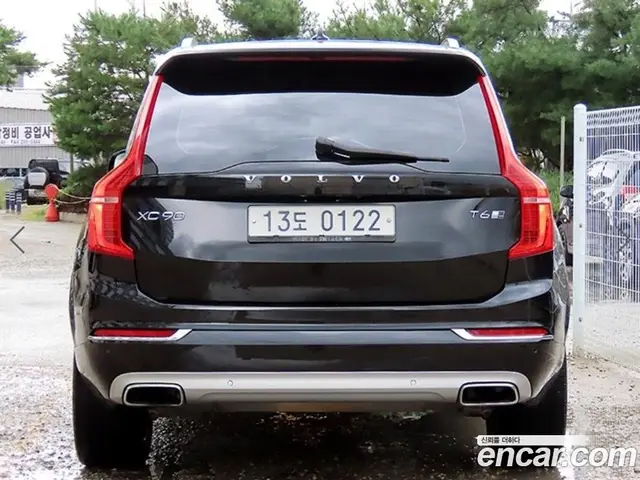 Volvo XC90 2016 2.0 автомат (гидро), миниатюра 4
