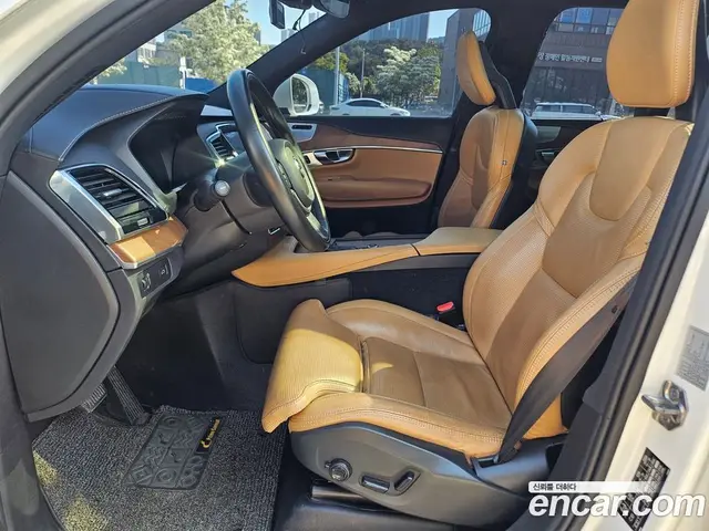 Volvo XC90 2018 2.0 автомат (гидро), миниатюра 11 Volvo XC90 2018 2.0 автомат (гидро), миниатюра 11
