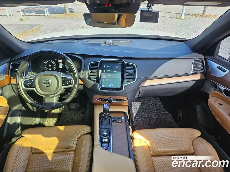 Volvo XC90 2018 2.0 автомат (гидро), фото 15 Volvo XC90 2018 2.0 автомат (гидро), фото 15