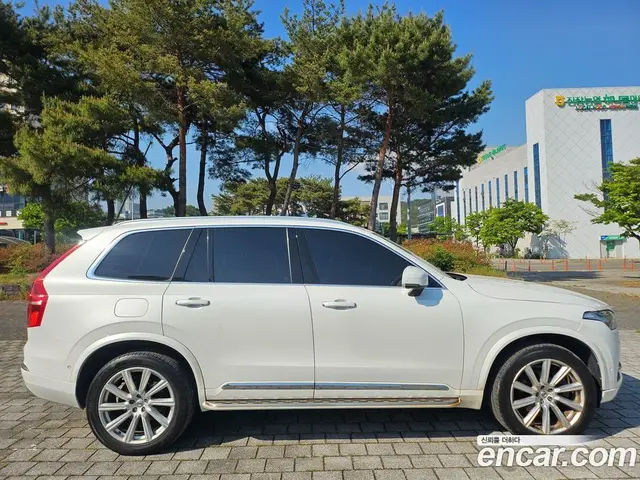 Volvo XC90 2018 2.0 автомат (гидро), миниатюра 4 Volvo XC90 2018 2.0 автомат (гидро), миниатюра 4