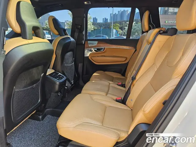 Volvo XC90 2018 2.0 автомат (гидро), миниатюра 9 Volvo XC90 2018 2.0 автомат (гидро), миниатюра 9