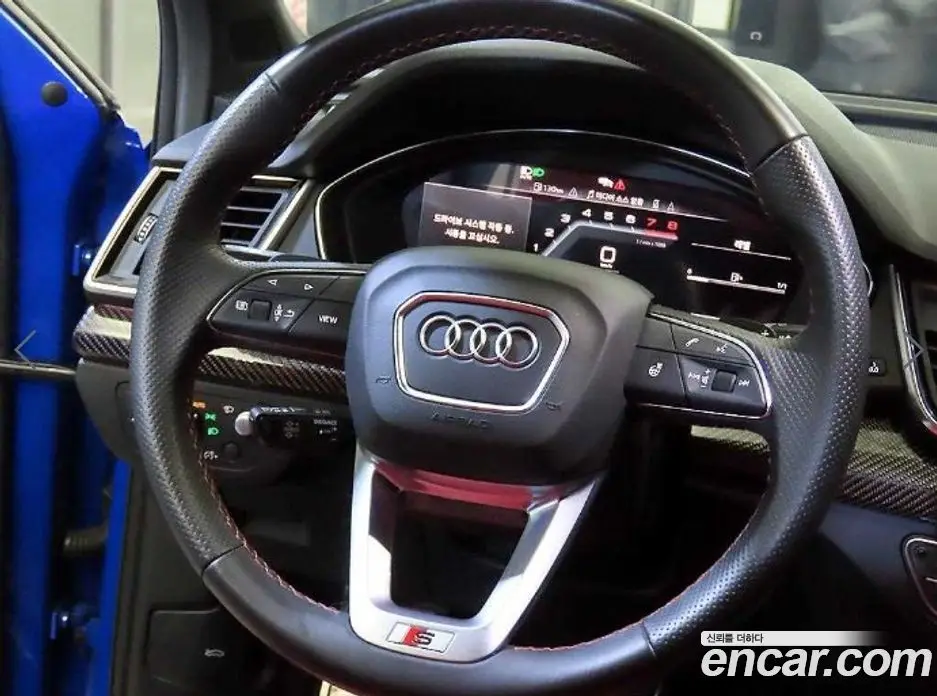 Audi SQ5 2023 3.0 автомат (гидро), фото 8