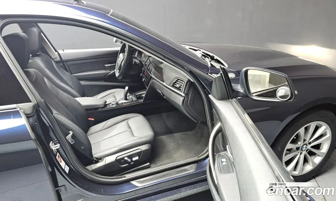 BMW 3 серия 2016 2.0 автомат (гидро), фото 11
