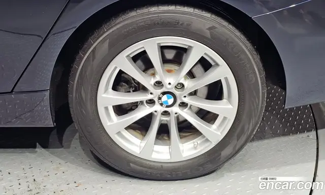 BMW 3 серия 2016 2.0 автомат (гидро), миниатюра 5