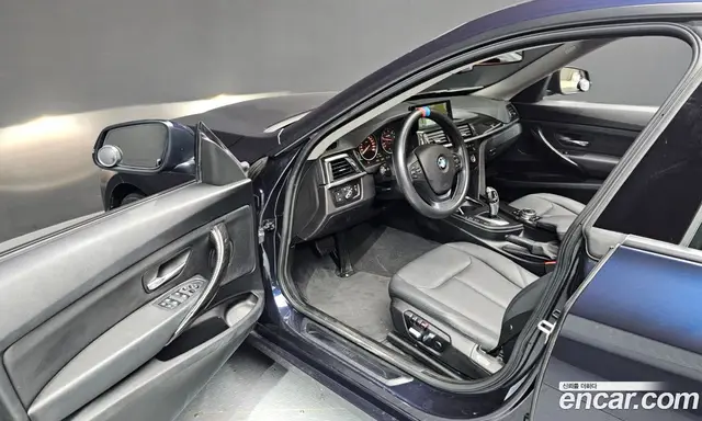 BMW 3 серия 2016 2.0 автомат (гидро), миниатюра 10