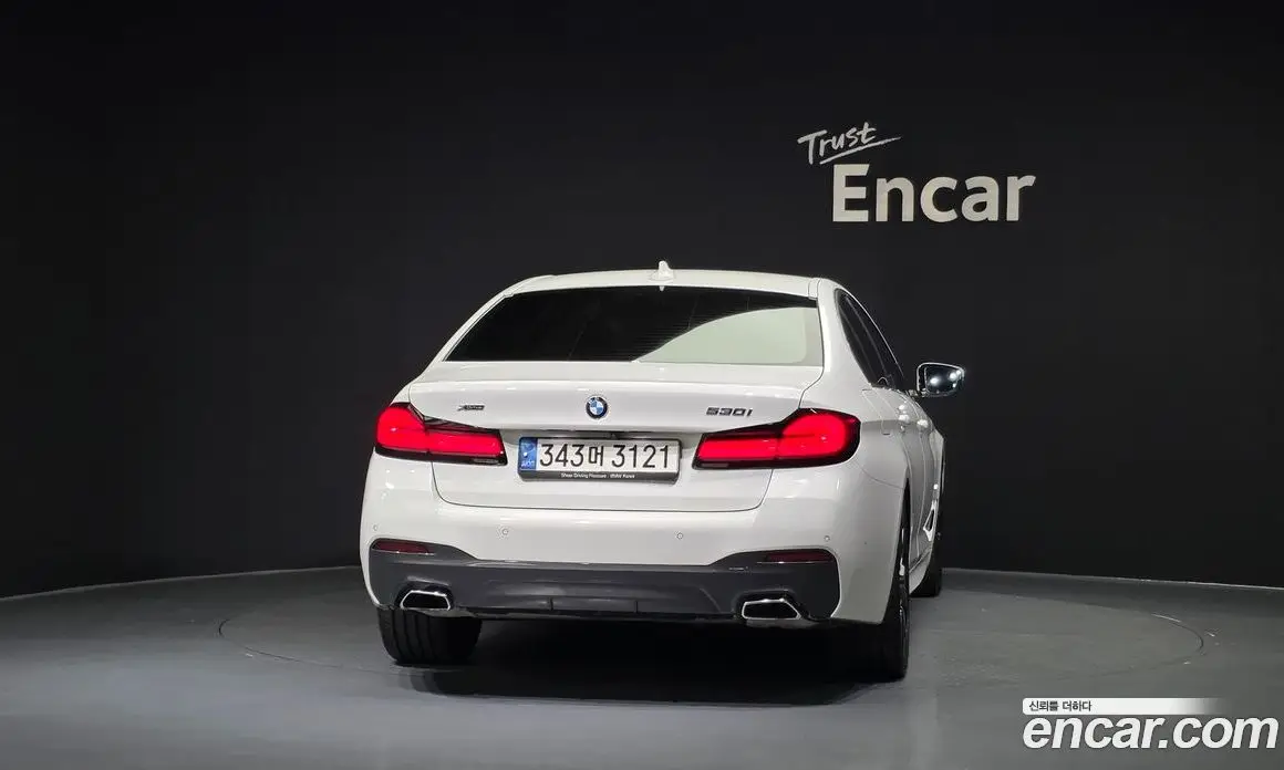 BMW 5 серия 2021 2.0 автомат (гидро), фото 4
