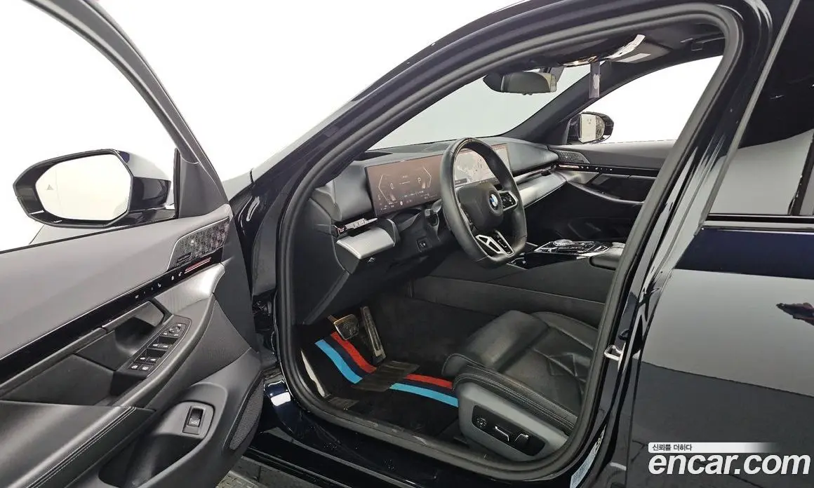 BMW 5 серия 2024 2.0 автомат (гидро), фото 10 BMW 5 серия 2024 2.0 автомат (гидро), фото 10